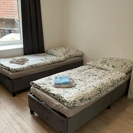 Monteurwohnungen 아파트 *