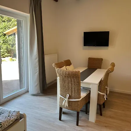 Monteurwohnungen 아파트