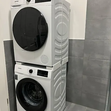 Monteurwohnungen 아파트 *