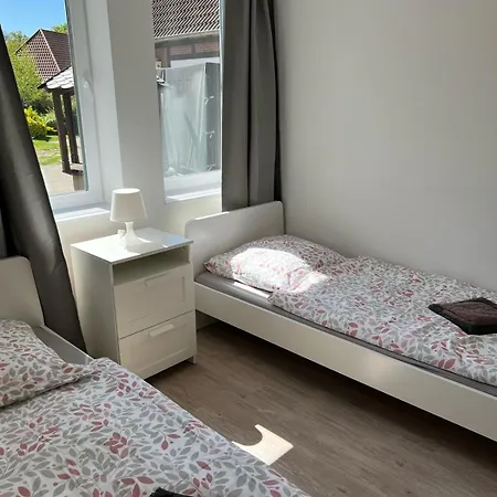 Monteurwohnungen 아파트 *