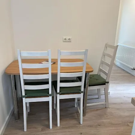 아파트 Monteurwohnungen *